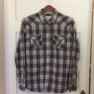 American Eagle Plaid snap shirt